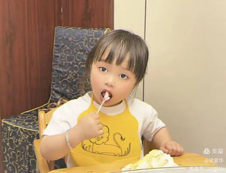 球宝生日快乐！